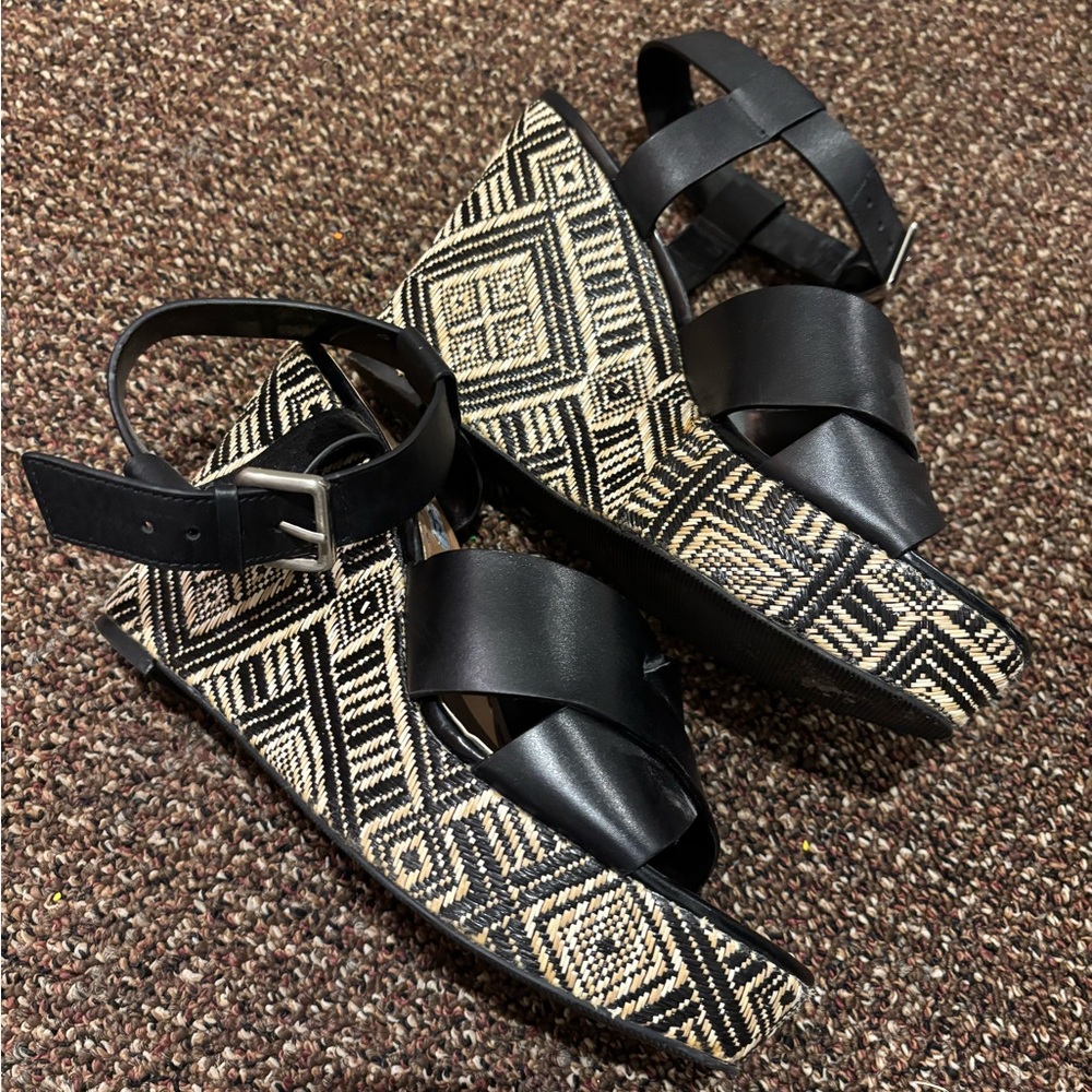 Black & Beige Wedges